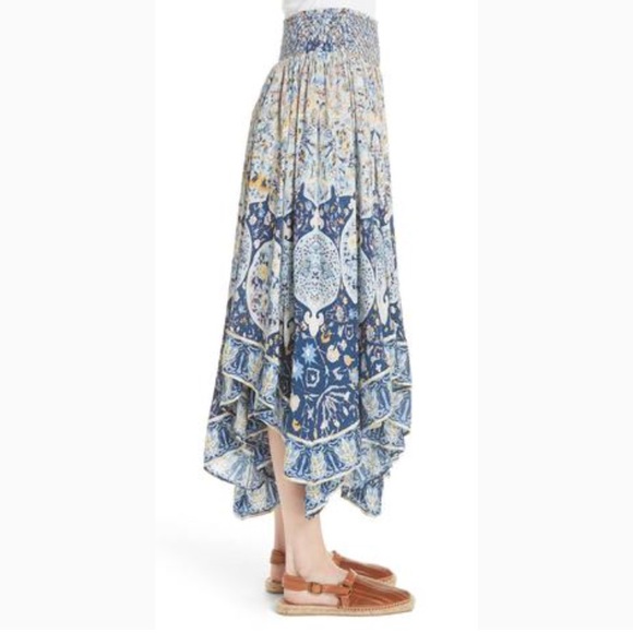 Free People Dresses & Skirts - Trade💞Free People Roaming Wild Handkerchief Skirt